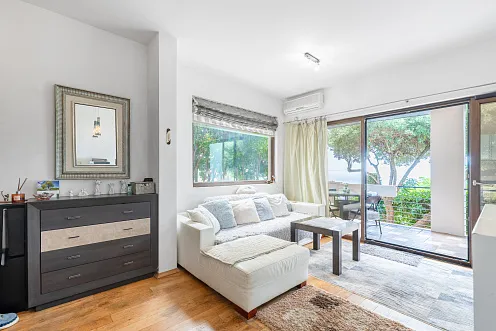 57 m² Wohnung + 45 m² Terrasse in Seoce bei Budva